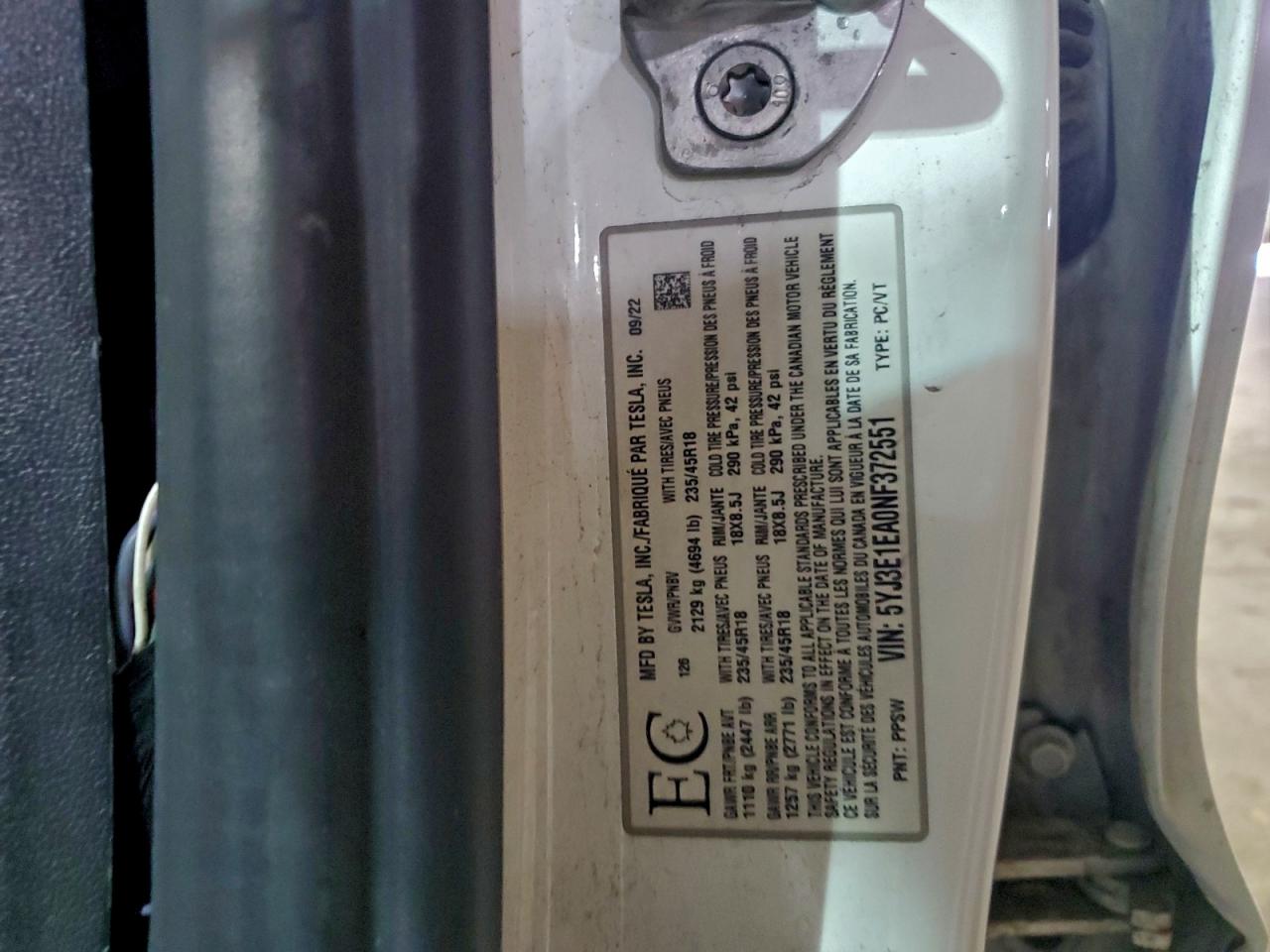 2022 Tesla Model 3 VIN: 5YJ3E1EA0NF372551 Lot: 96618915