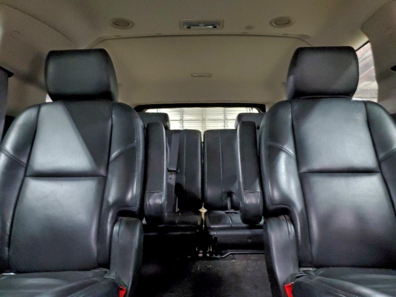 2011 GMC Yukon Xl Denali VIN: 1GKS2MEF5BR107023 Lot: 96670335