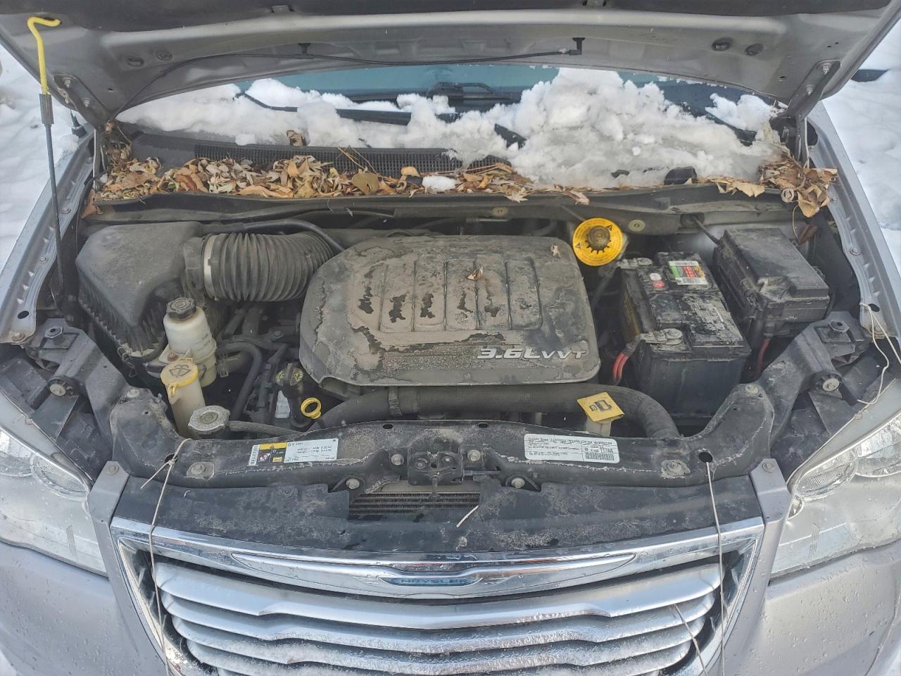 2015 Chrysler Town & Country Touring VIN: 2C4RC1BG2FR655015 Lot: 94927615