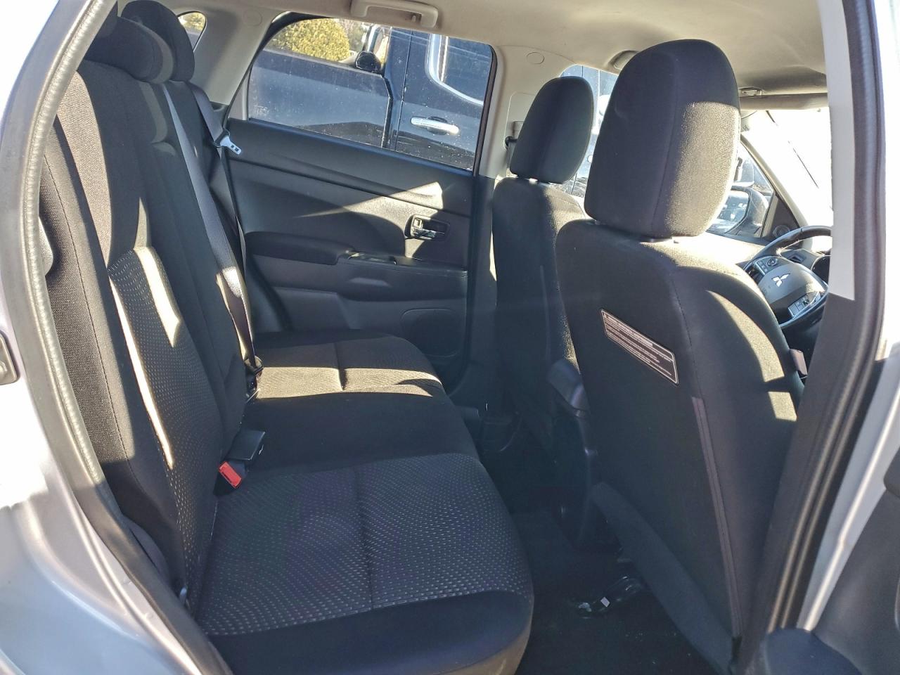 2016 Mitsubishi Outlander Sport Es VIN: JA4AR3AU2GZ025642 Lot: 97131215