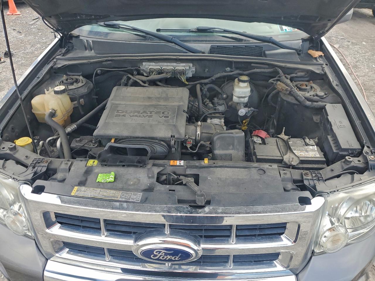 2010 Ford Escape Limited VIN: 1FMCU9EG7AKA93094 Lot: 96167605