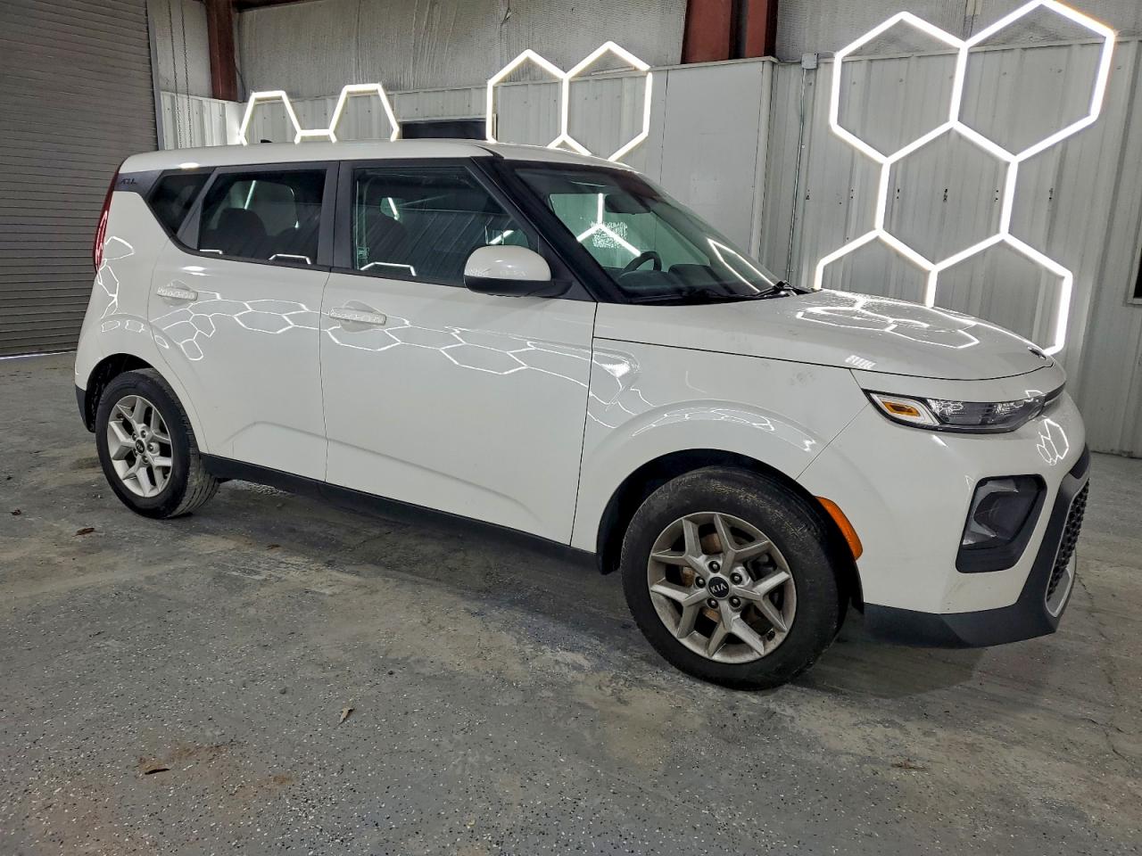 2021 Kia Soul Lx VIN: KNDJ23AU4M7124481 Lot: 96164605