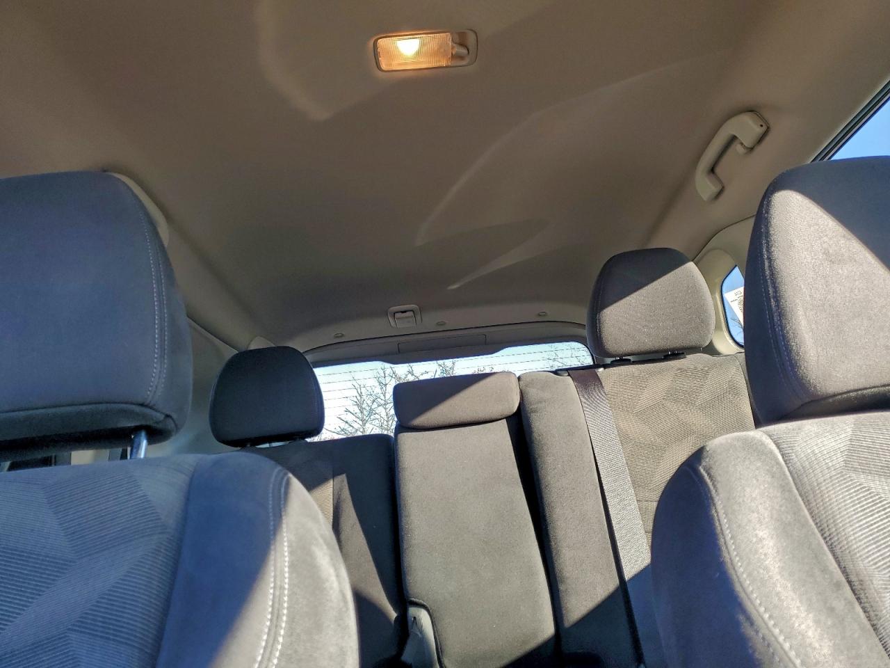 2015 Nissan Rogue S VIN: KNMAT2MV8FP516541 Lot: 94725275