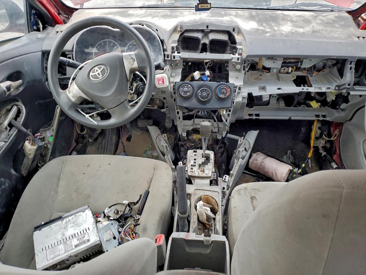 2010 Toyota Corolla Base VIN: 1NXBU4EE3AZ251545 Lot: 95246355