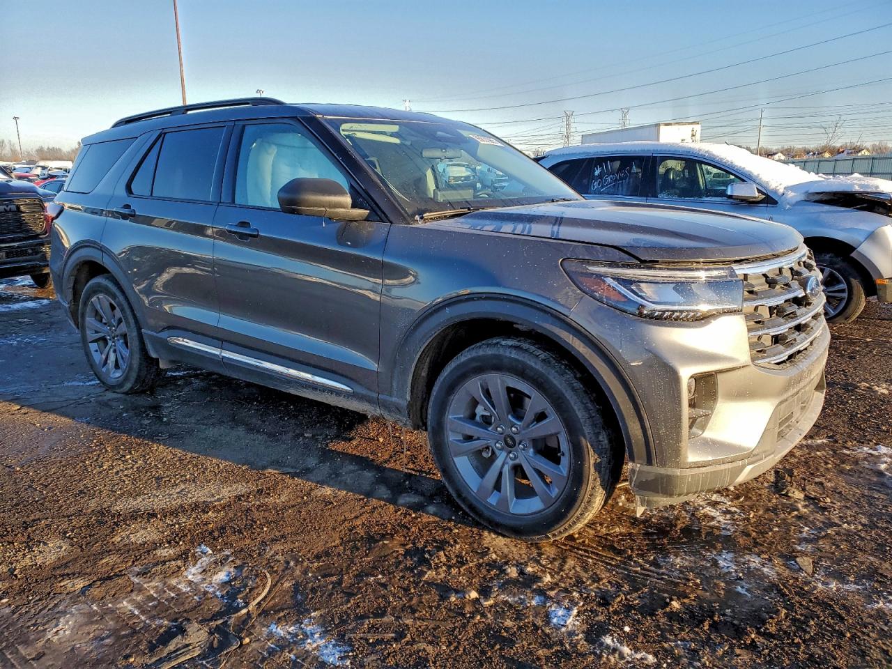 2025 Ford Explorer Active VIN: 1FMUK8DH3SGC89701 Lot: 95631965