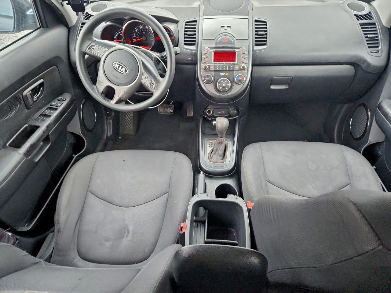 2011 Kia Soul + VIN: KNDJT2A27B7298435 Lot: 94713555