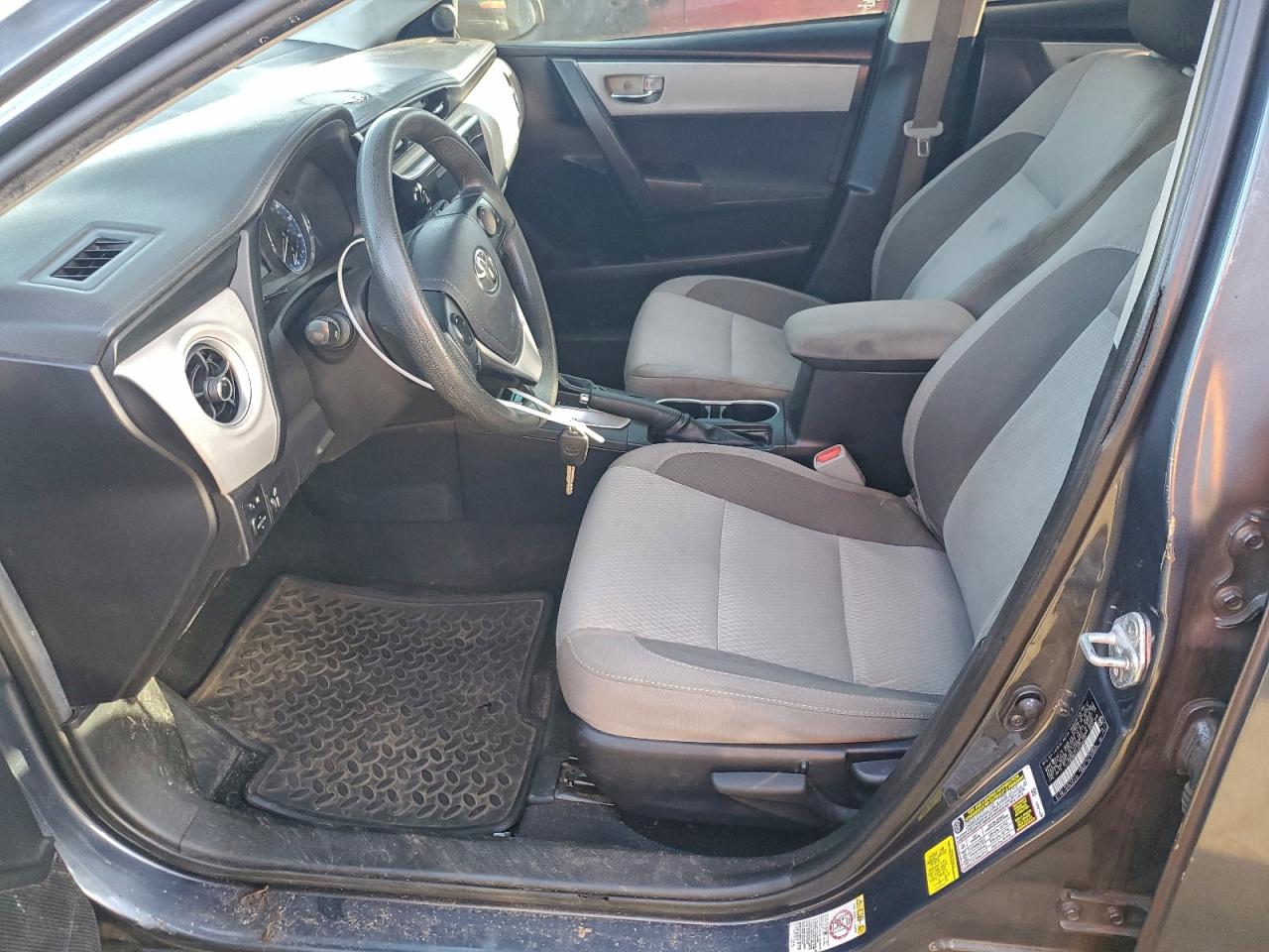 2018 Toyota Corolla L VIN: 2T1BURHE3JC036497 Lot: 95823885