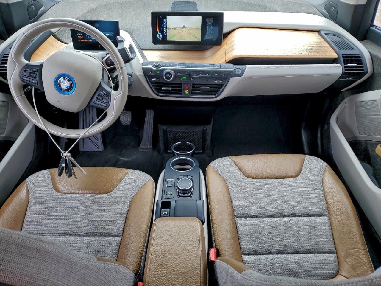 Фото: WBY1Z4C51FV278067