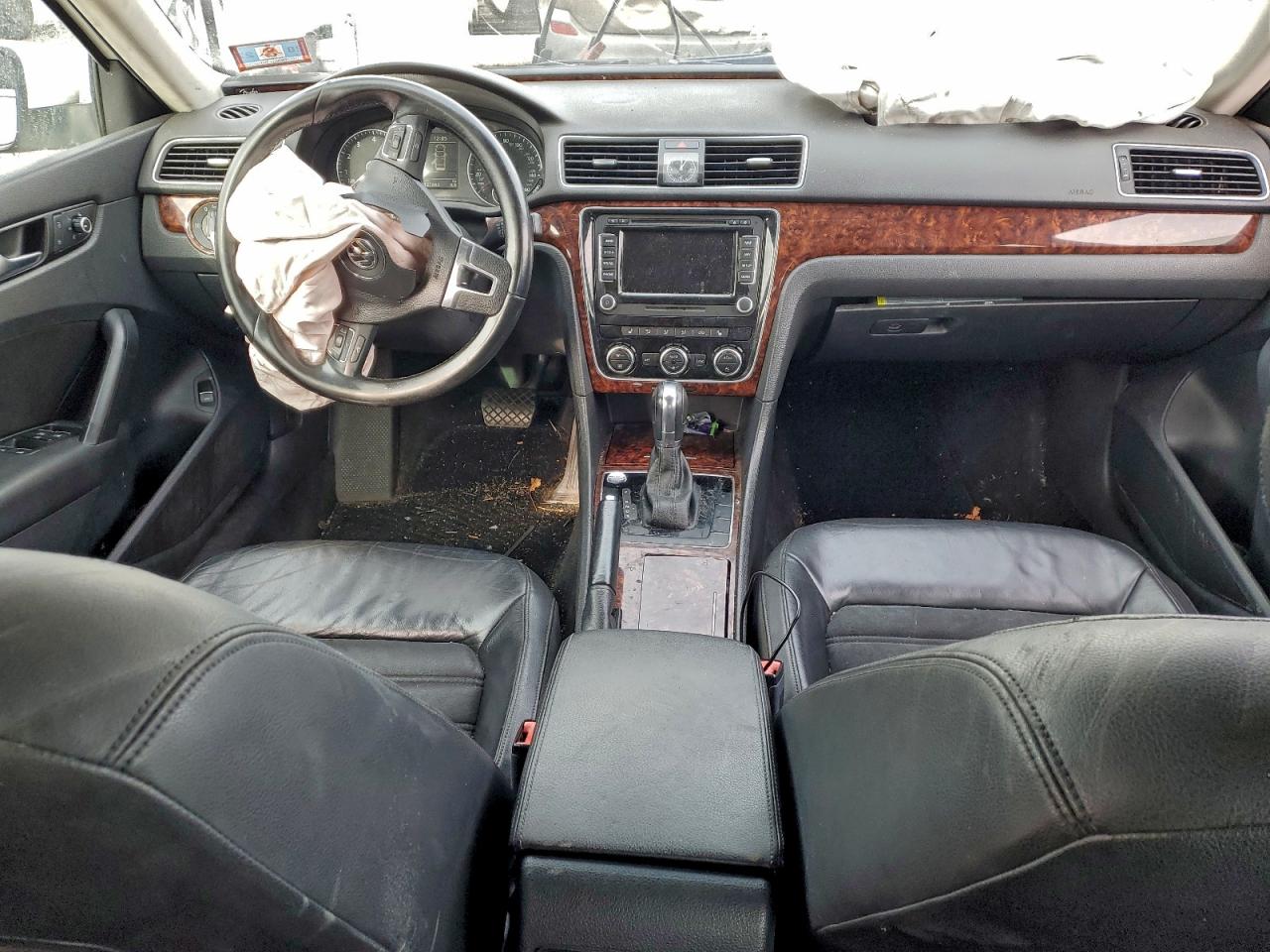 2012 Volkswagen Passat Sel VIN: 1VWCP7A38CC092436 Lot: 95889755