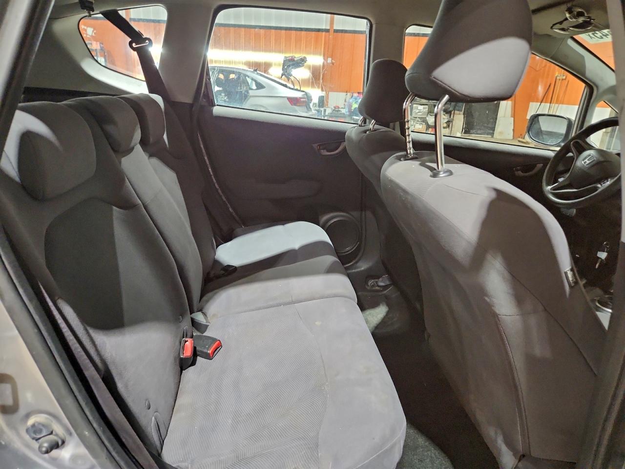 2009 Honda Fit Lx VIN: JHMGE87509S803861 Lot: 93629645