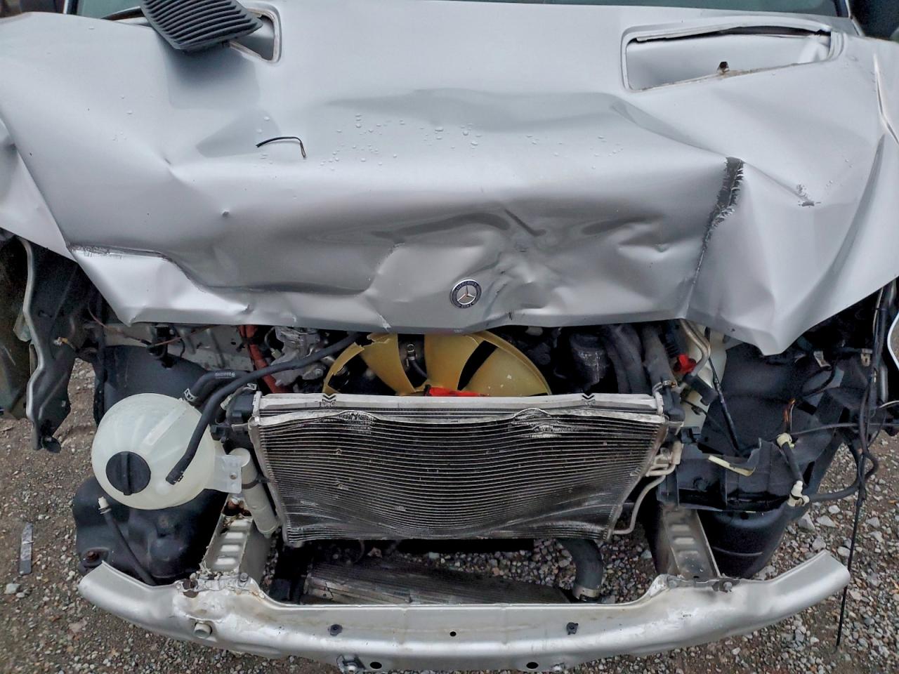 2015 Midwesigns Weekermd4L - Rv VIN: WD3PF4CC0FP160335 Lot: 94572555