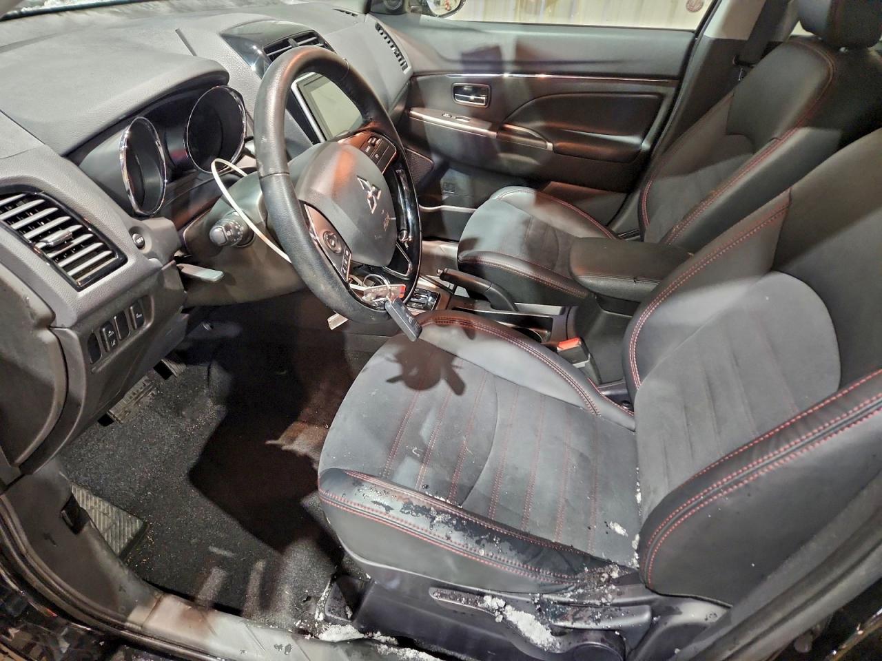 2024 Mitsubishi Outlander Sport S/Se VIN: JA4ARUAU2RU002657 Lot: 95959375