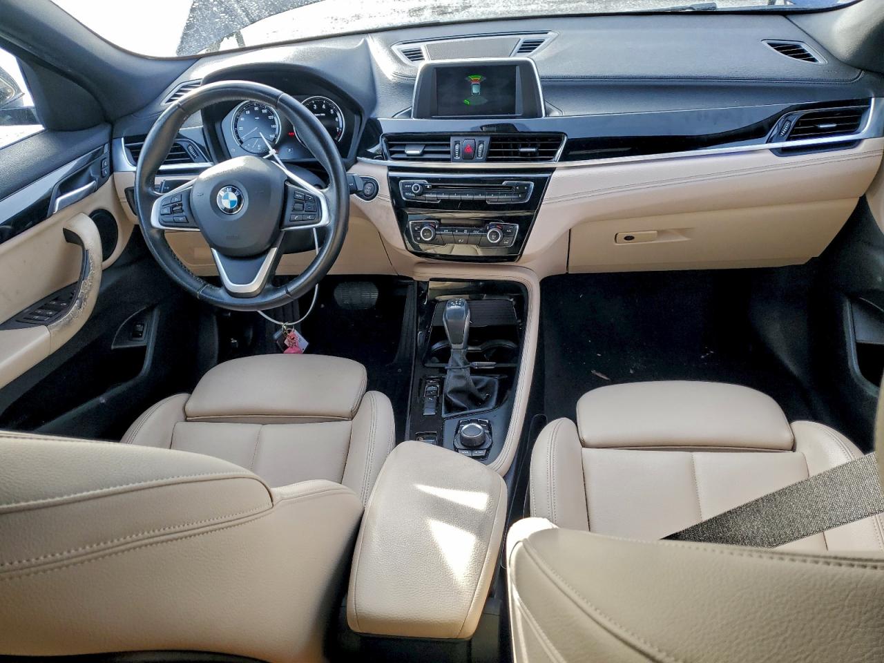 Фото: WBXYJ3C39JEJ91612