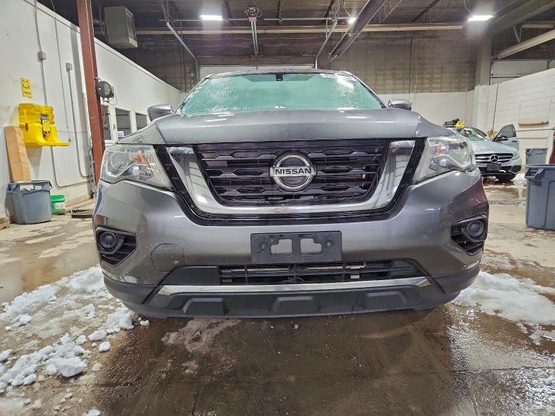  NISSAN PATHFINDER 2017 Серый
