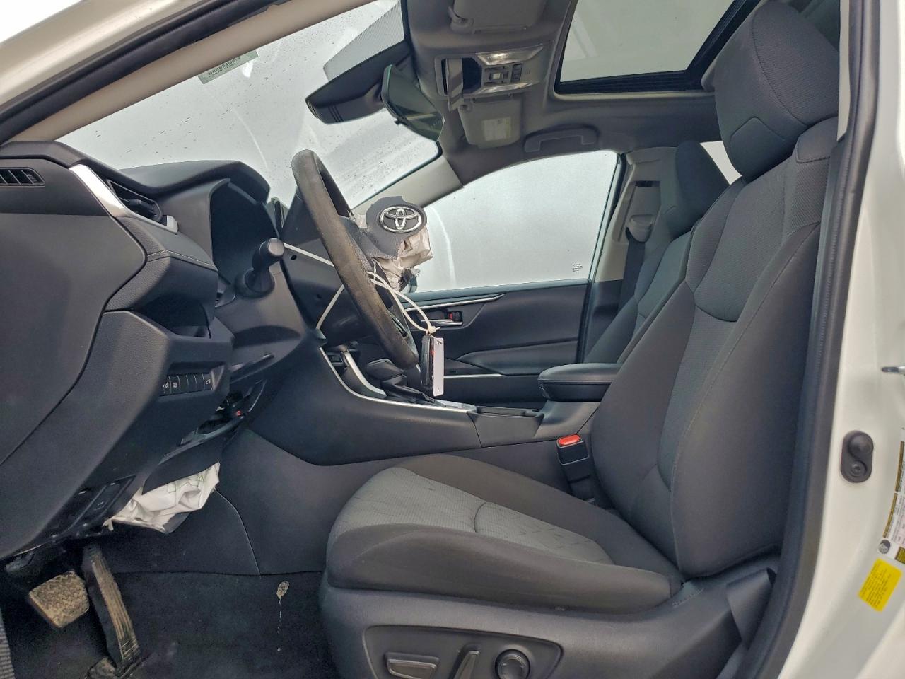 2022 Toyota Rav4 Xle VIN: 2T3W1RFV4NC182613 Lot: 96991495