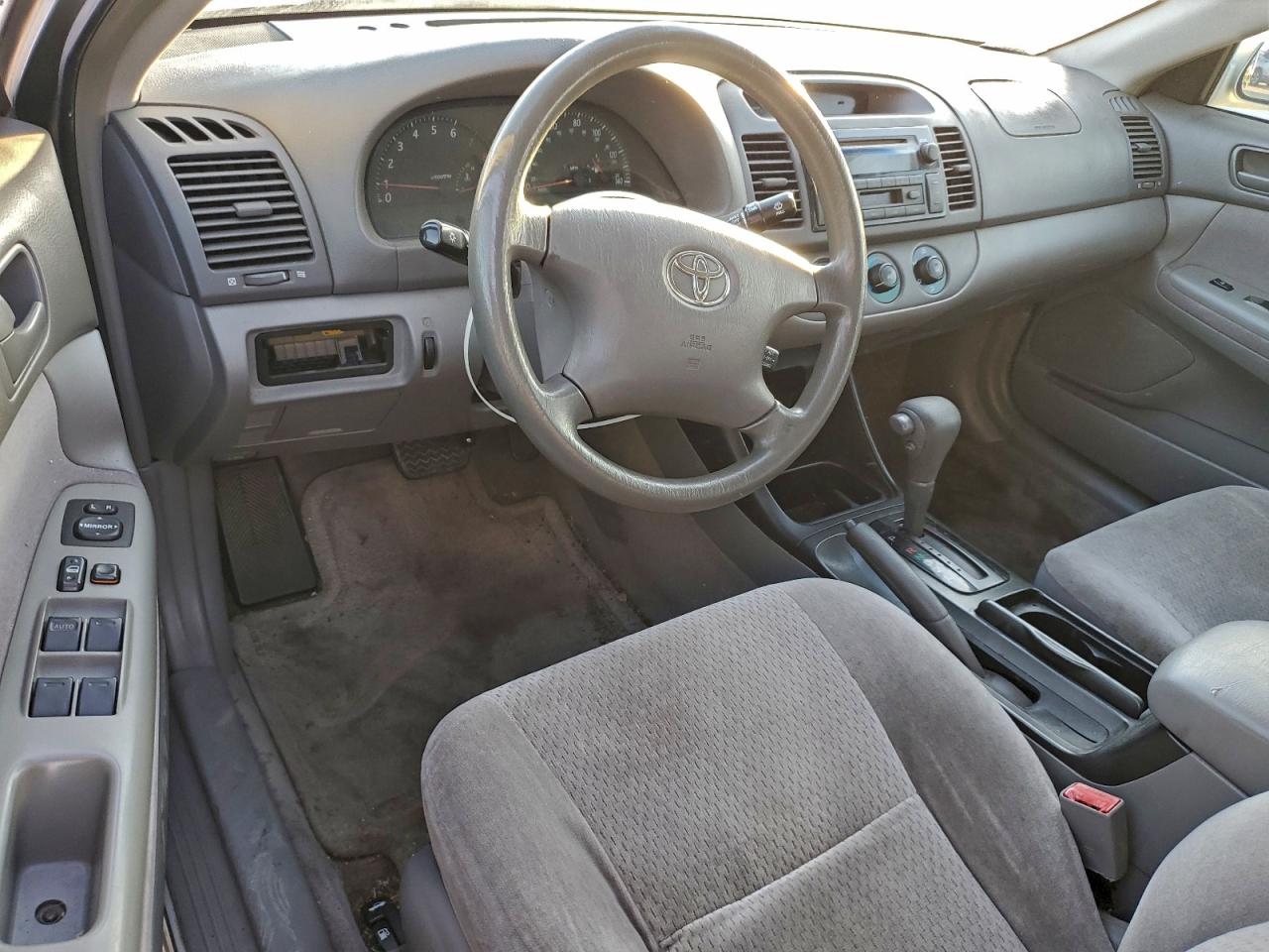 2003 Toyota Camry Le VIN: JTDBE32K130228345 Lot: 94379325