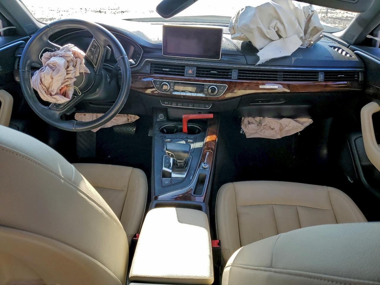 2017 Audi A4 Prestige VIN: WAUFNAF44HN022932 Lot: 95098465