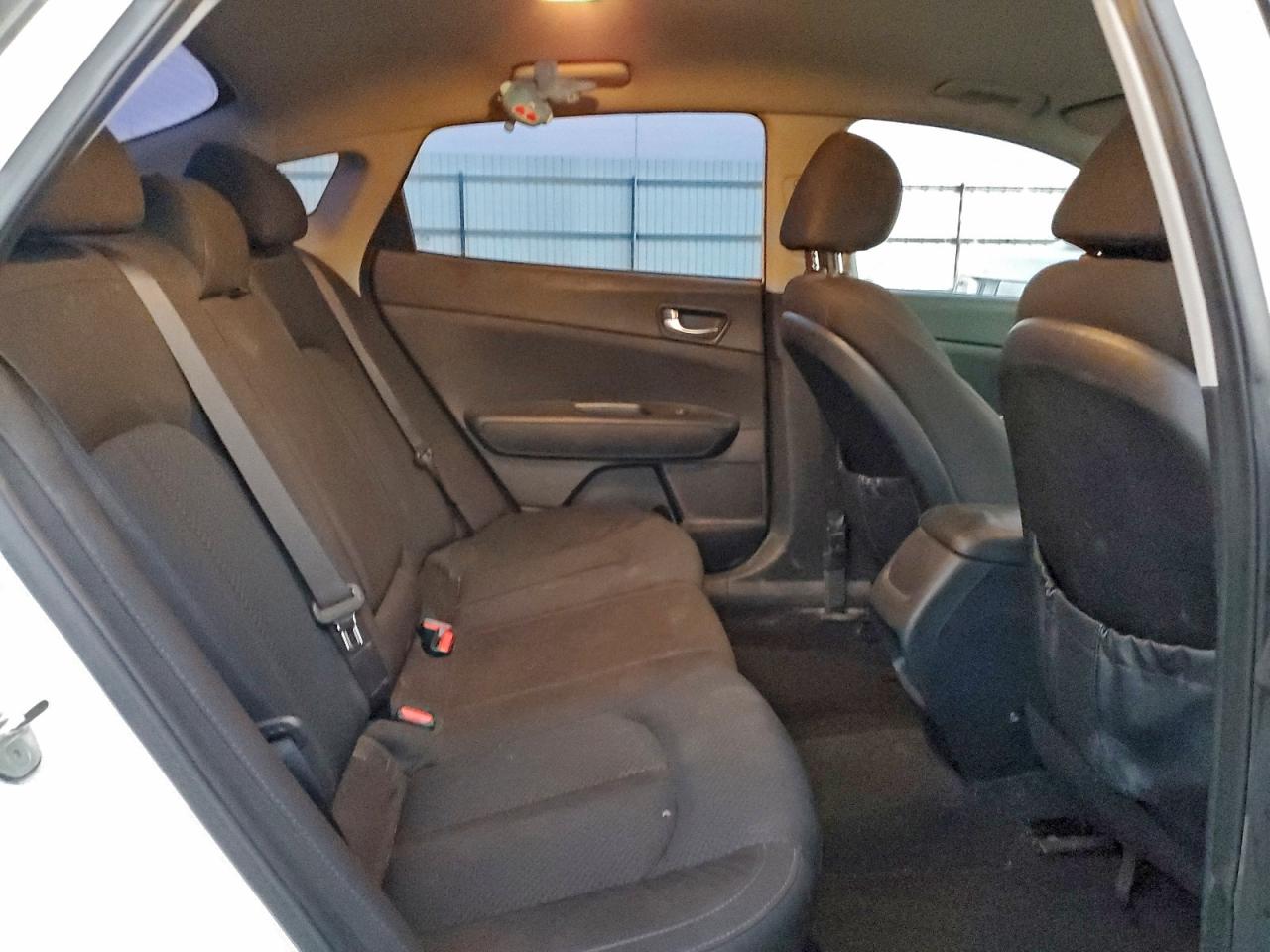 2016 Kia Optima Lx VIN: 5XXGT4L39GG111061 Lot: 94948755