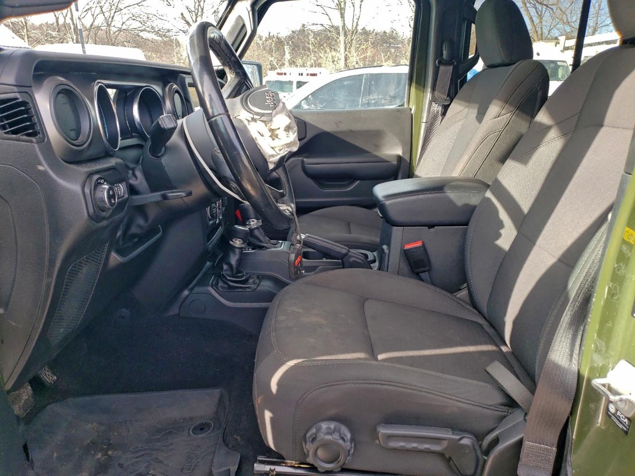 2022 Jeep Gladiator Sport VIN: 1C6HJTAG6NL135672 Lot: 96065085