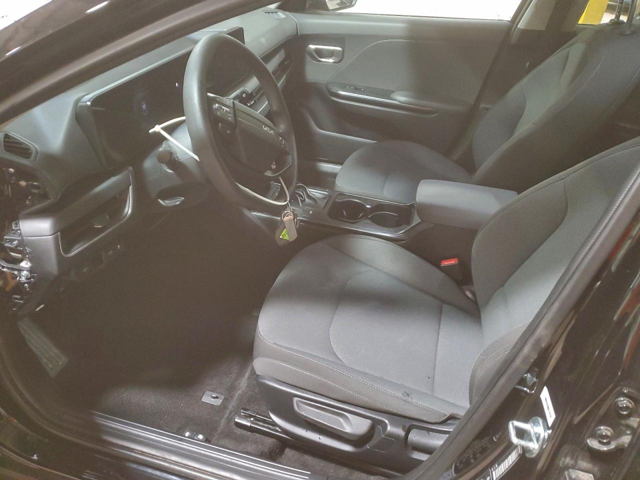 2025 Kia K4 Lx VIN: 3KPFT4DE6SE089095 Lot: 94776495