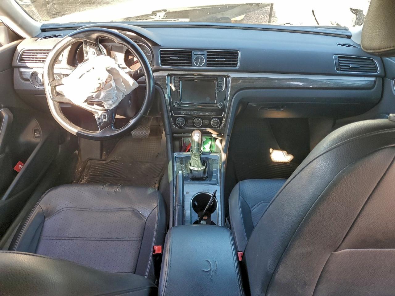 2025 Volkswagen Passat Se VIN: 1VWBT7A37GC027610 Lot: 95576735