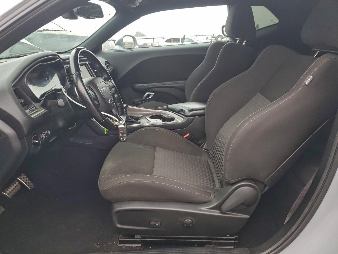 2022 Dodge Challenger R/T VIN: 2C3CDZBT8NH155772 Lot: 96007905