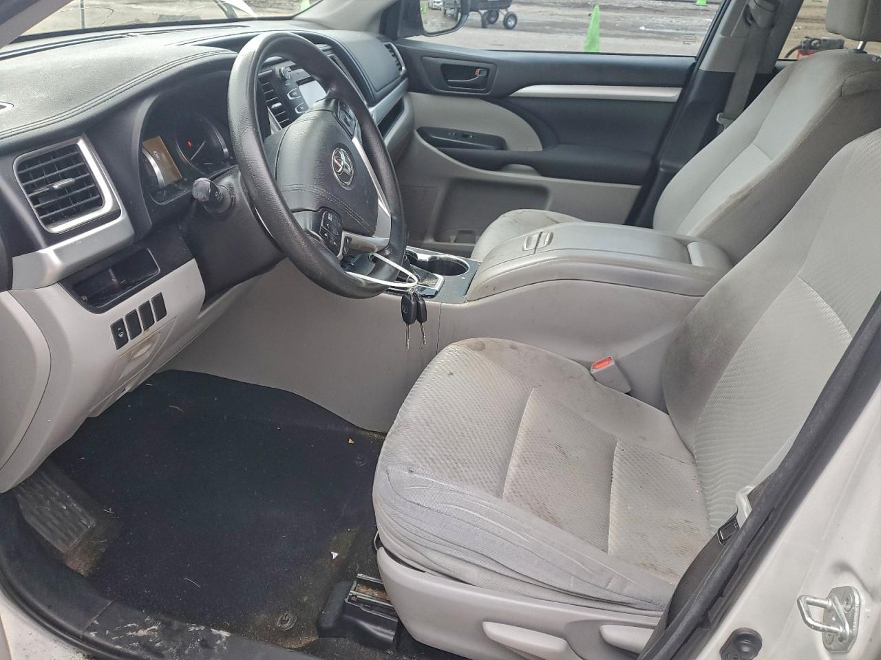 2015 Toyota Highlander Le VIN: 5TDZKRFH0FS111365 Lot: 95277335