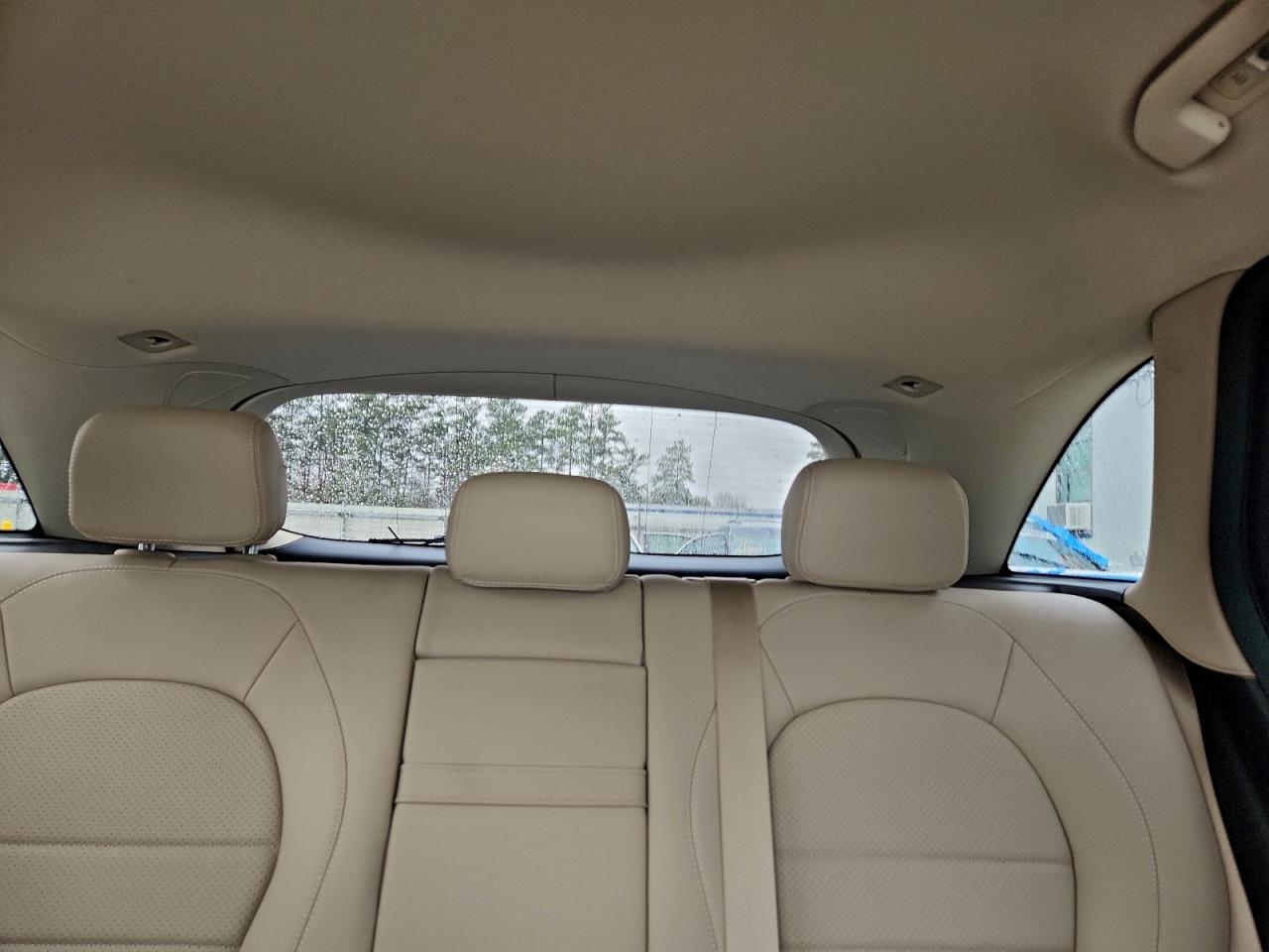 2017 Mercedes-Benz Glc 300 4Matic VIN: WDC0G4KB0HF157497 Lot: 94698595