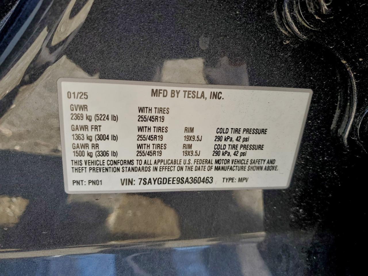 2025 Tesla Model Y VIN: 7SAYGDEE9SA360463 Lot: 94272875