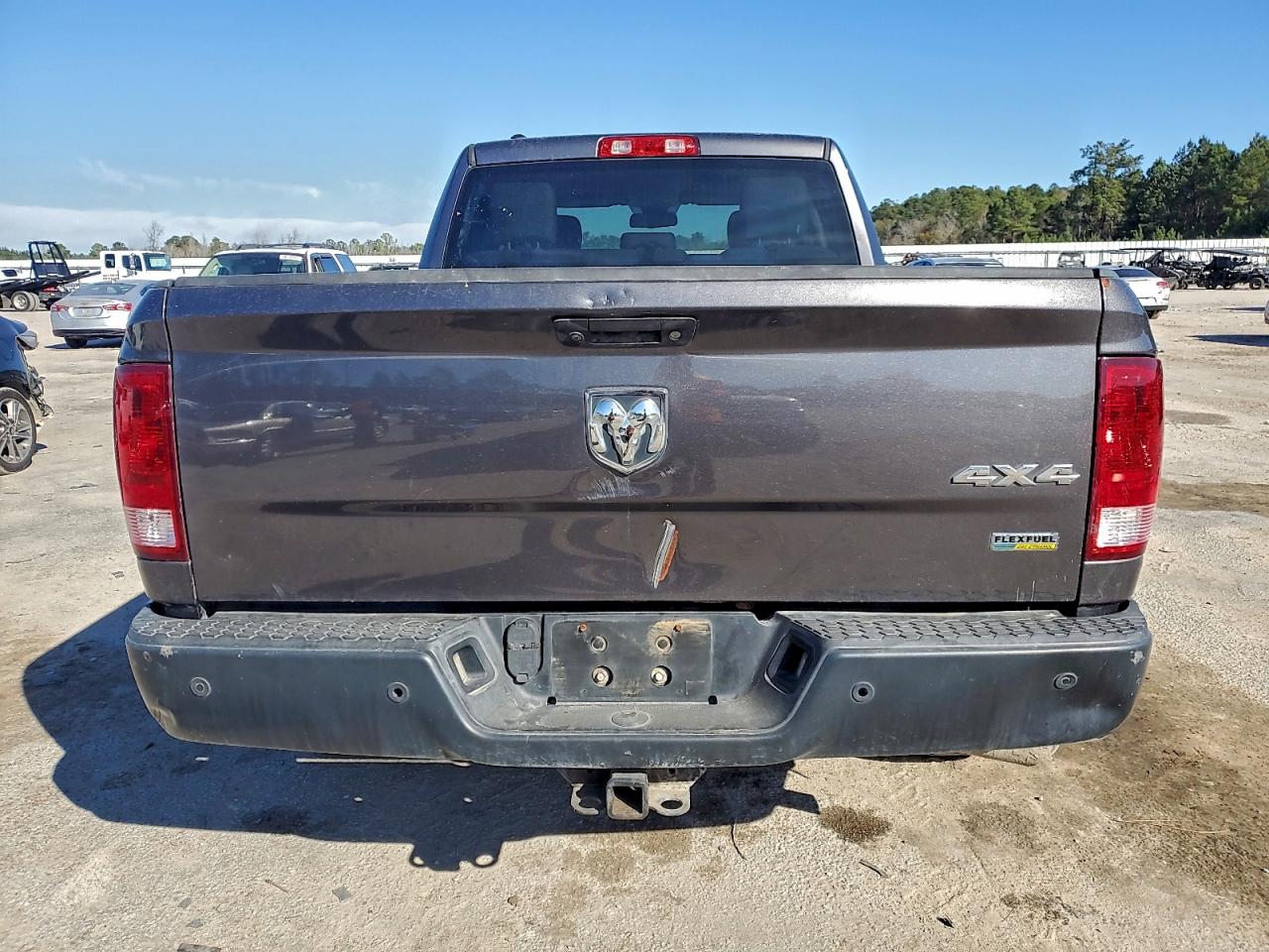 2017 Ram 1500 St VIN: 1C6RR7FG4HS765987 Lot: 96285185