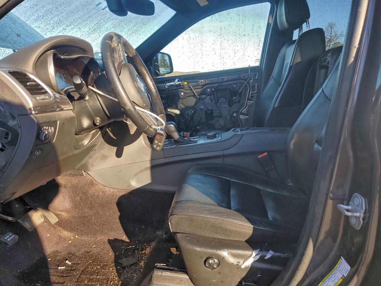 2018 Jeep Grand Cherokee Overland VIN: 1C4RJFCG0JC398665 Lot: 94656135