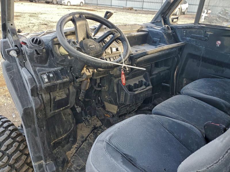 2025 CAN-AM DEFENDER MAX LIMITED CAB HD10  