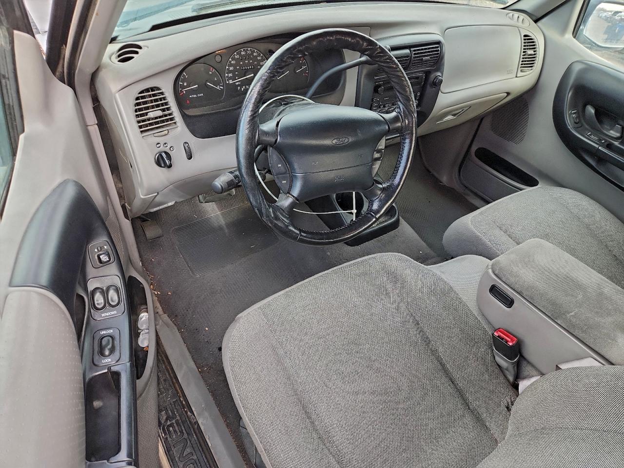 2000 Ford Ranger Super Cab VIN: 1FTYR14V8YPB78584 Lot: 97668205