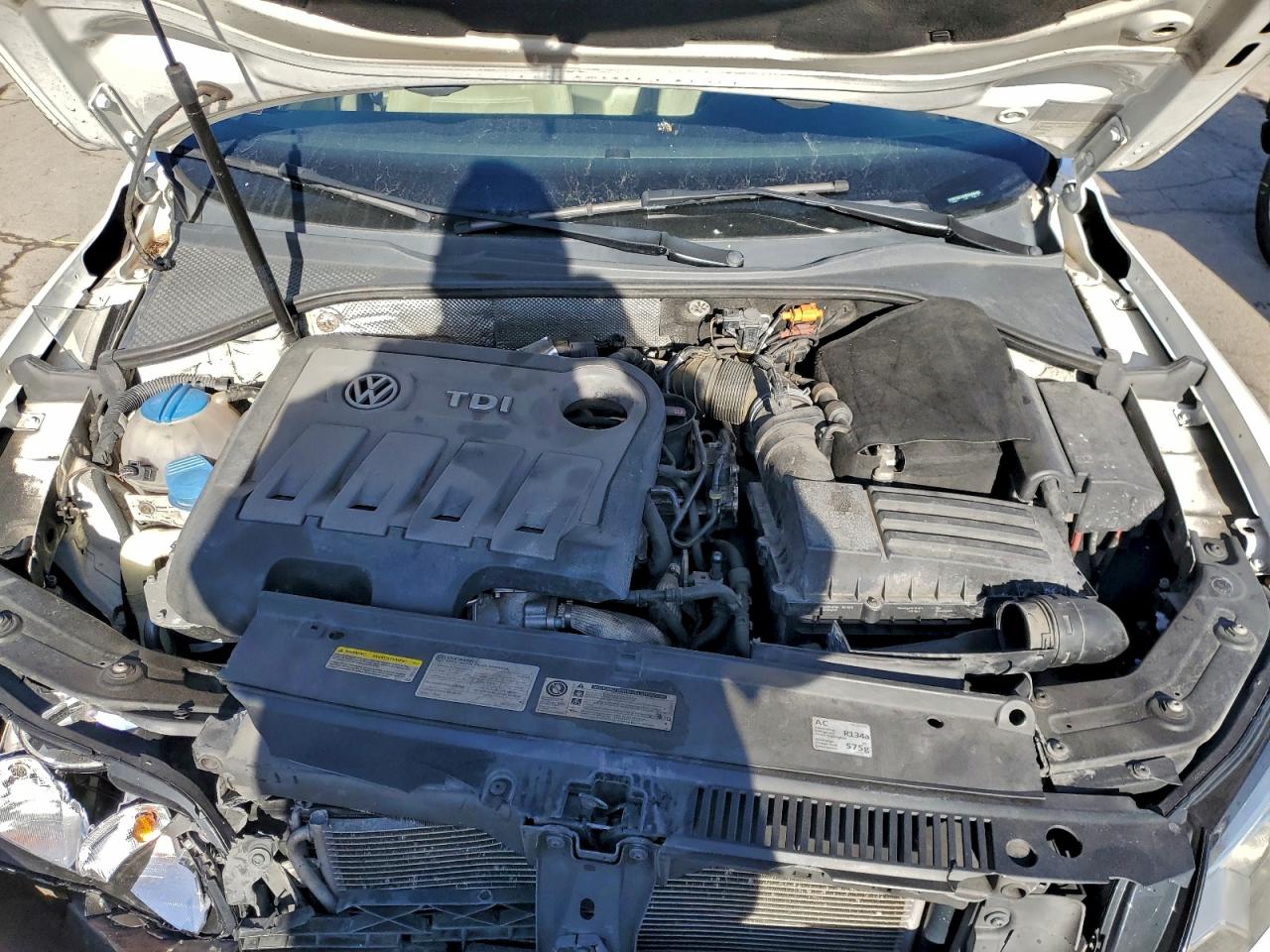 2014 Volkswagen Passat Sel VIN: 1VWCN7A32EC005882 Lot: 94391365