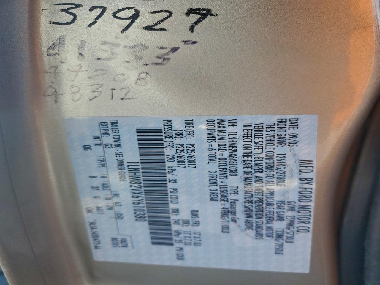 2006 Lincoln Town Car Signature Limited VIN: 1LNHM82VX6Y610380 Lot: 94872275