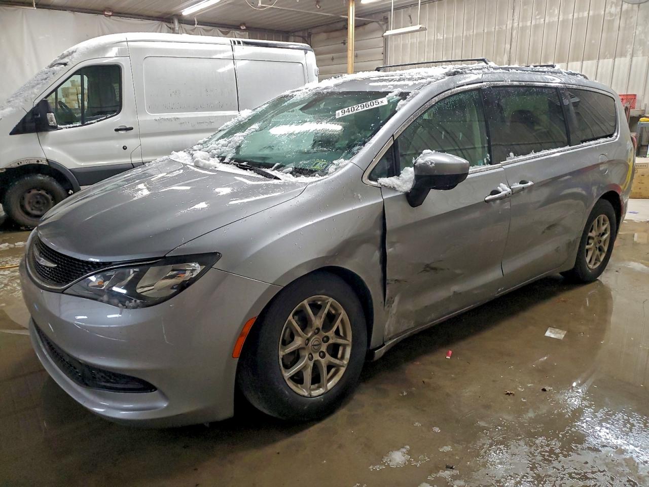 2021 Chrysler Voyager Lxi