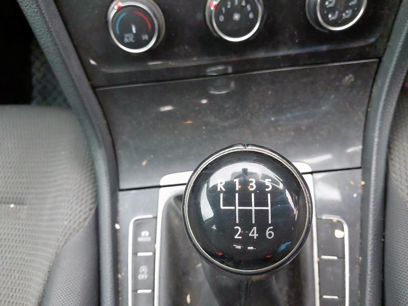 2012 VOLKSWAGEN TOURAN 2.0 TDI BLUEMOTION TECH SE 5DR