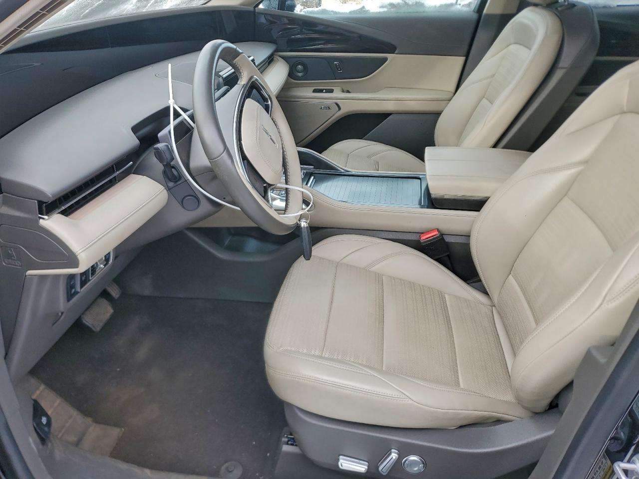 2024 Lincoln Nautilus Reserve VIN: 5LMPJ8K4XRJ812545 Lot: 97292595