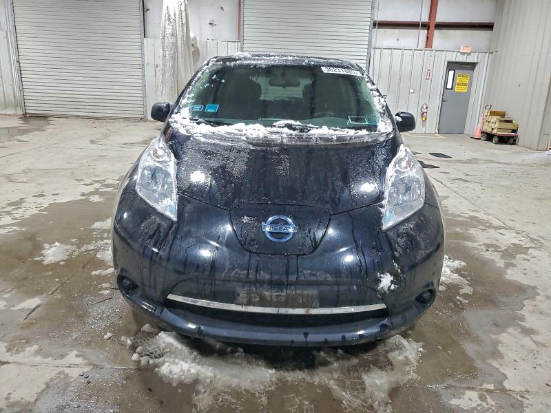  NISSAN LEAF 2017 Czarny