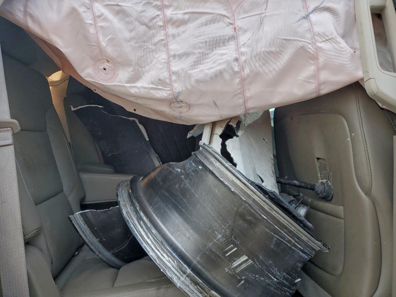 2016 Chevrolet Tahoe K1500 Ltz VIN: 1GNSKCKC4GR419638 Lot: 94687385