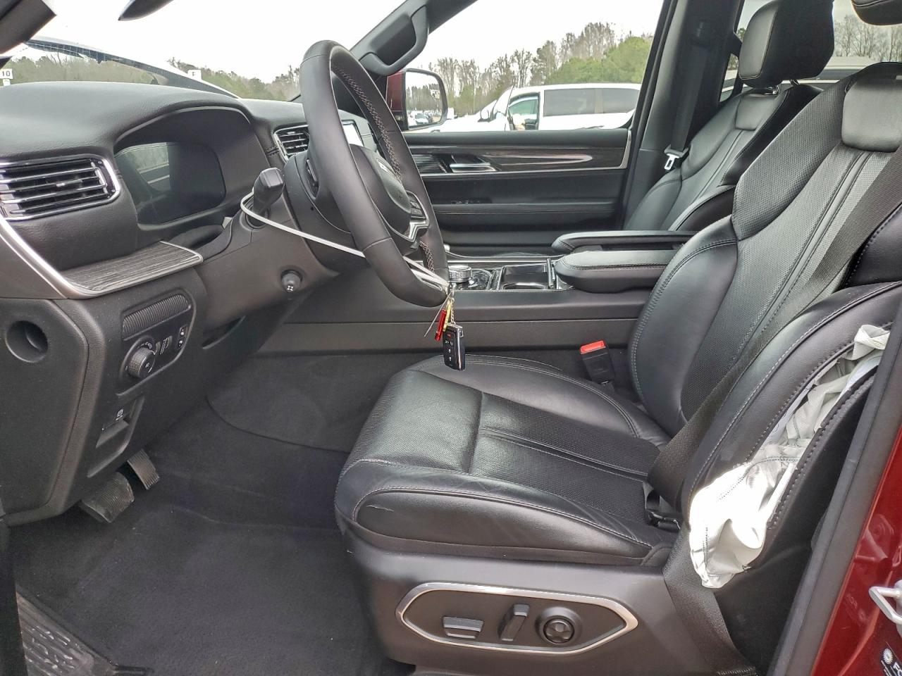 2022 Jeep Wagoneer Series Ii VIN: 1C4SJVBT4NS211904 Lot: 95671225