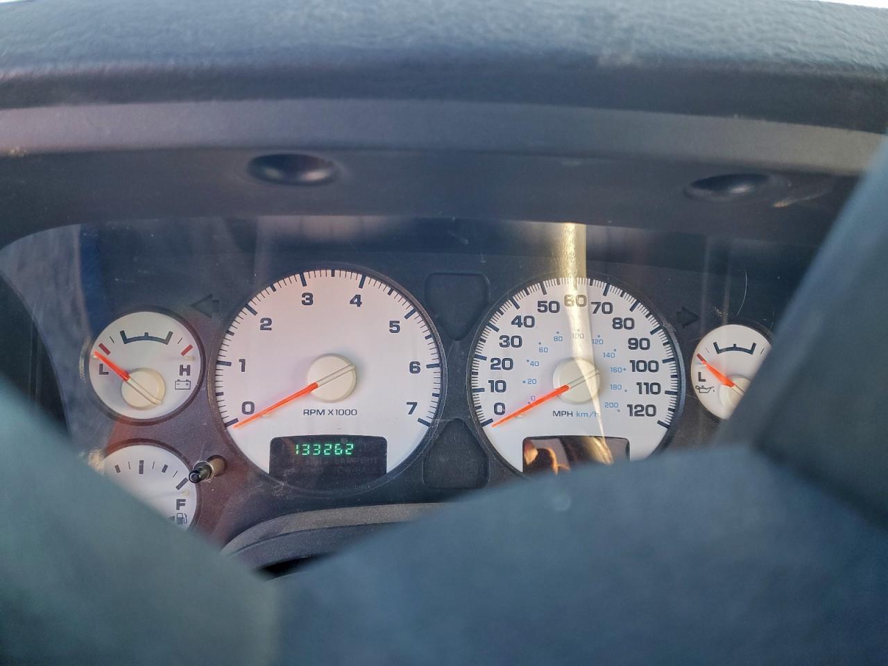 2004 Dodge Ram 1500 St VIN: 1D7HA16K84J288208 Lot: 94393465