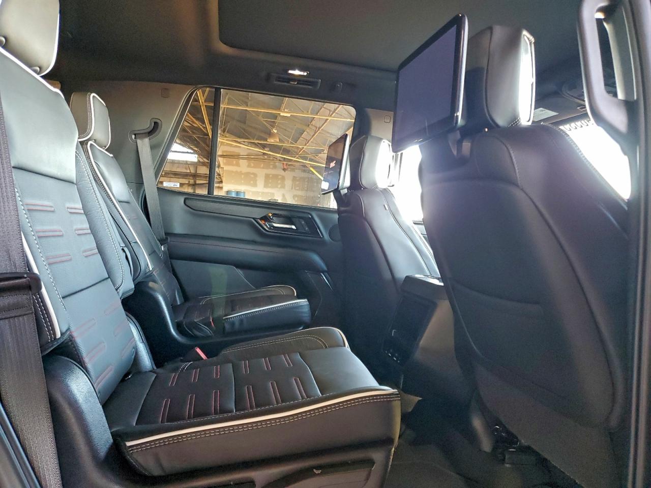 2025 GMC Yukon At4 Ultimate VIN: 1GKS2VRL1SR317057 Lot: 96535225