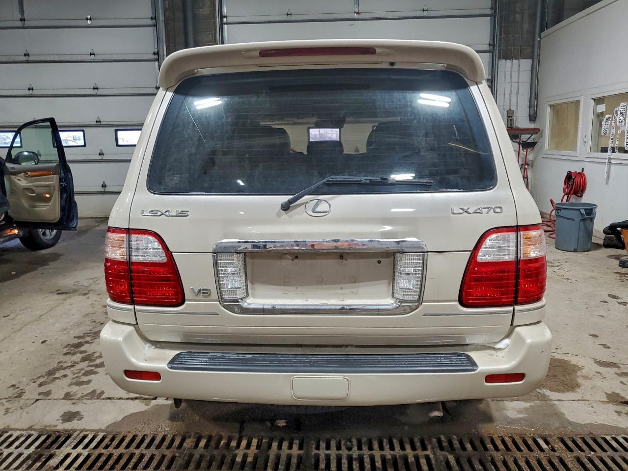 2003 Lexus Lx 470 VIN: JTJHT00W033530578 Lot: 98084265