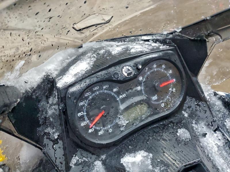 2012 SKIDOO RENEGADE