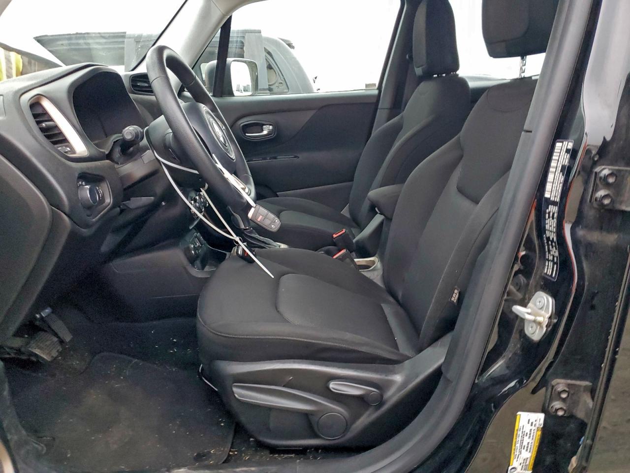 2017 Jeep Renegade Sport VIN: ZACCJBAB7HPG26821 Lot: 96567605