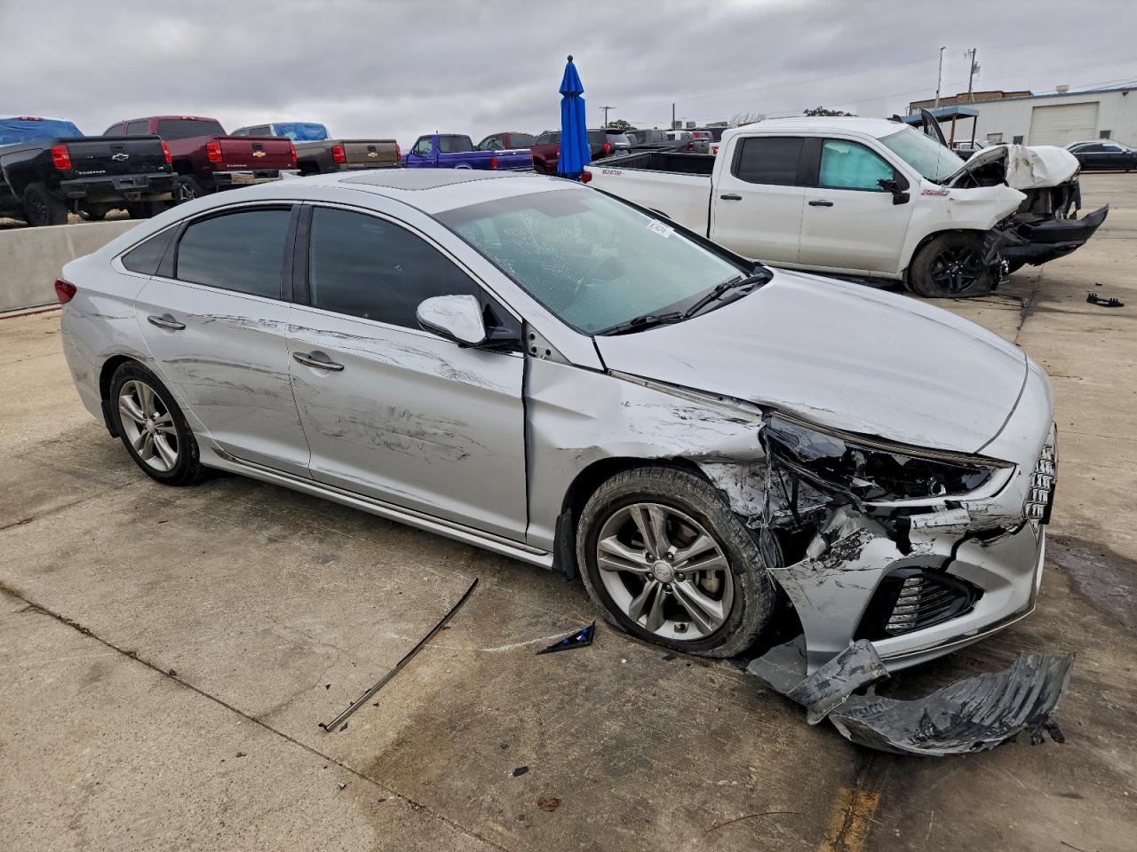 2019 Hyundai Sonata Limited VIN: 5NPE34AF3KH778886 Lot: 95584855