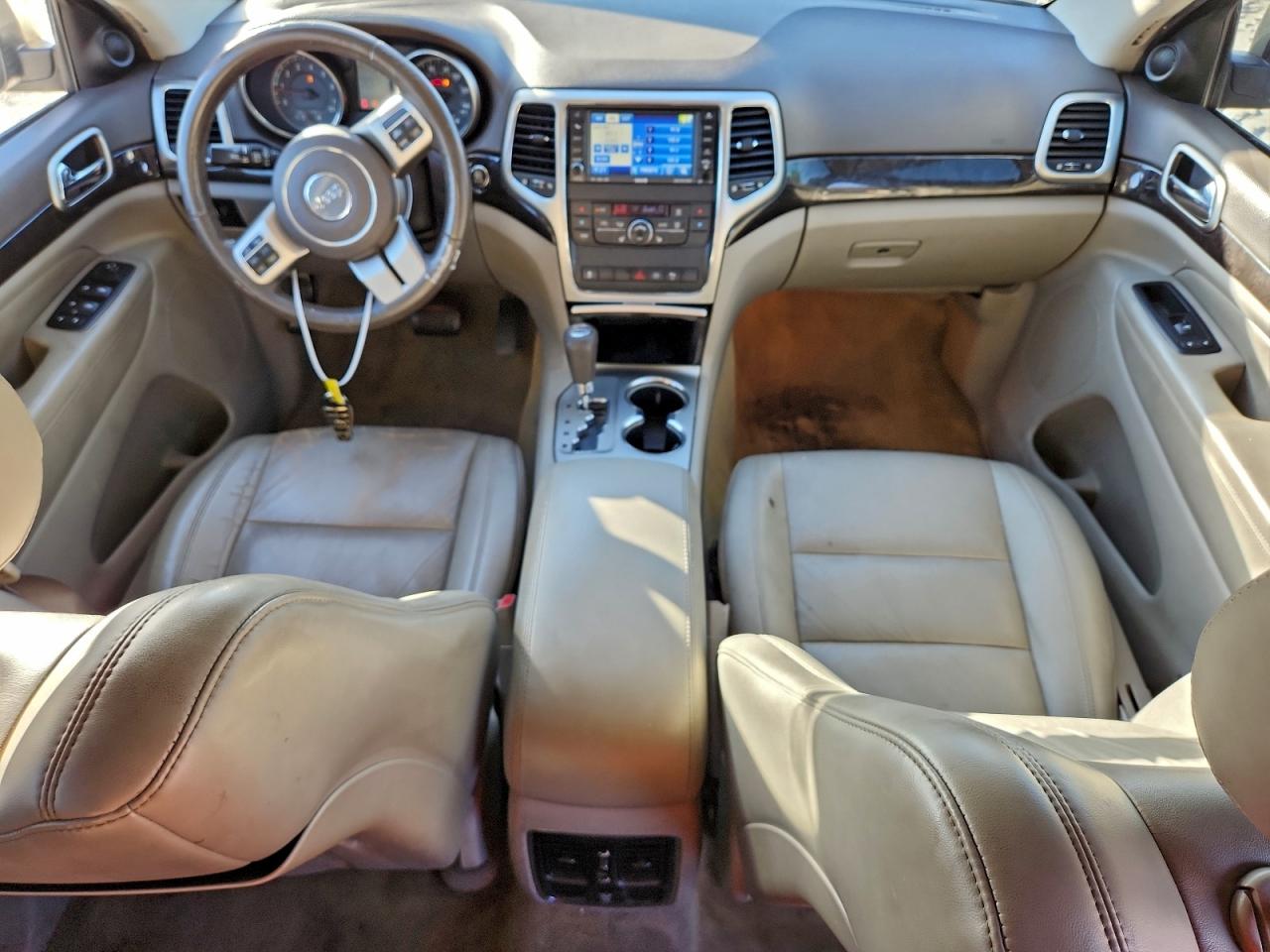 2011 Jeep Grand Cherokee Laredo VIN: 1J4RS4GG1BC574825 Lot: 97767395