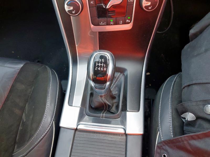 2013 VOLVO XC60 D4 [181] R DESIGN NAV 5DR