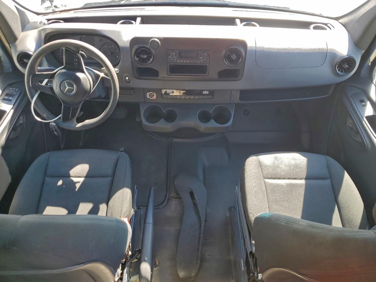 2019 Mercedes-Benz Sprinter 2500/3500 VIN: WD4PF1CD1KP134274 Lot: 93857245